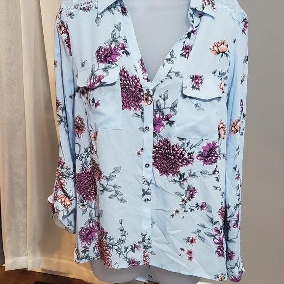 NWT Candies button down floral shirt size M - Picture 2 of 7